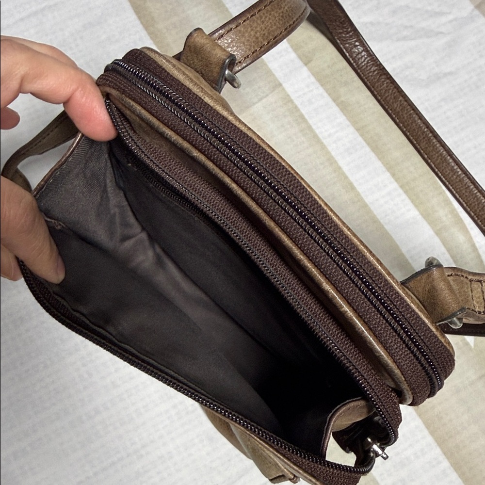 Fossil Brown distressed Leather Crossbody Bag purse - Picture 5 of 9